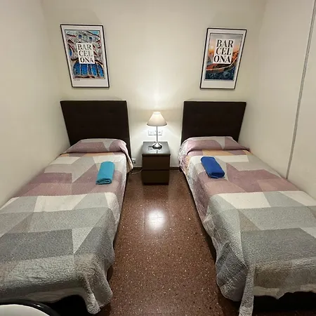 Bed & Breakfast Alojamiento Viladomat Barcelona